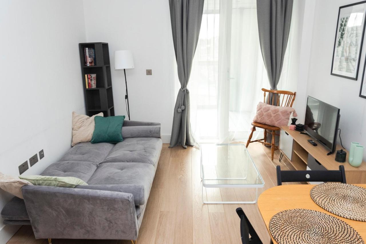 Modern Brixton Apartment ลอนดอน ภายนอก รูปภาพ